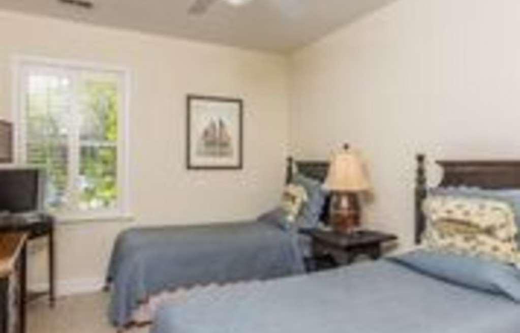 Sea Gate Inn St. Simons Island Kamer foto